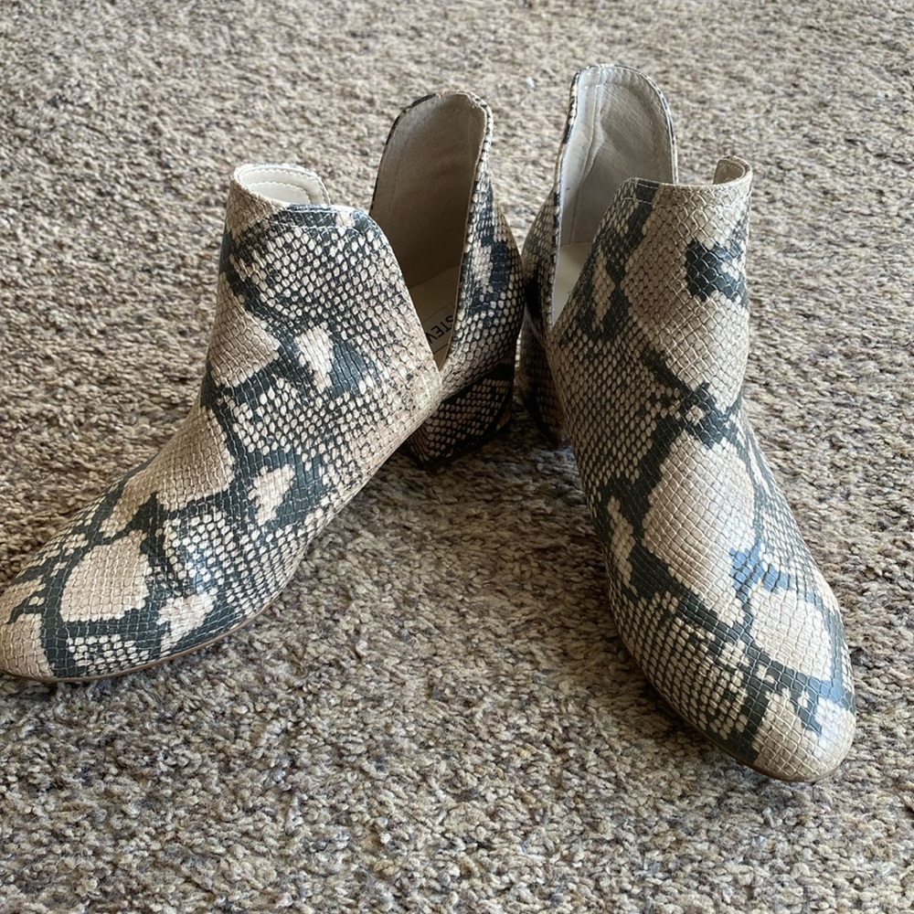 Steve Madden Booties
